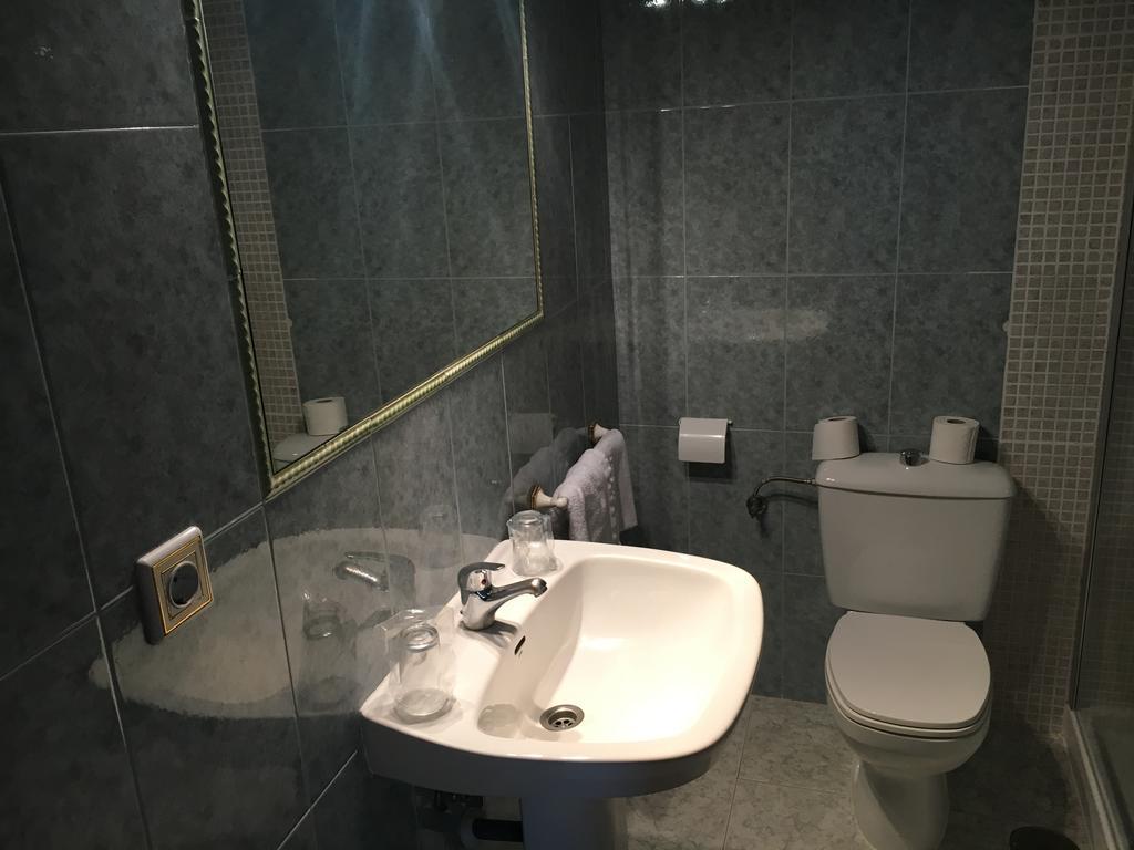 Hostal El Pinar Ávila Exteriör bild